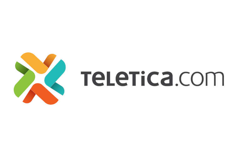 Denuncian la colocación de valla publicitaria en media acera en Escazú - 2019 Denuncian la colocación de valla publicitaria en media acera en Escazú - 2019