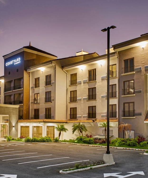 Courtyard de Marriott • Escazú